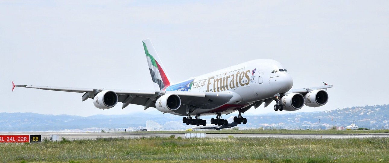Ein Airbus A380 von Emirates in Nizza: Bei einer Landung gab es ein Problem.