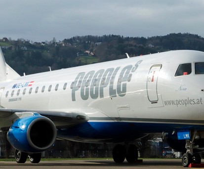 Die Embraer E170 von People's: Auch für die nächsten Jahren eingeplant.