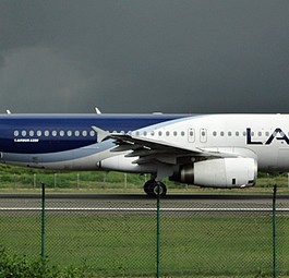 Airbus A320 von LAN Colombia: 22 nationale Destinationen.