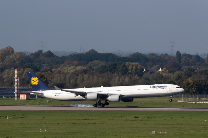 Die D-AIHX und die D-AIHY kamen zuerst an. 