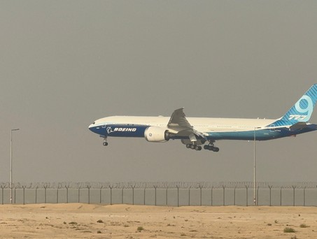 Die Landung der Boeing 777X nach der Vorführung: Eindrückliche Manöver.