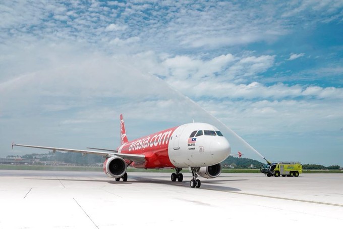 Air Asia hat zum Ersatz ihrer A320 bereits A320 Neo bestellt. Jetzt hat sich die Billigairline entschlossen, die gesamte Order für 253 Flieger auf den größeren A321 Neo zu übertragen.