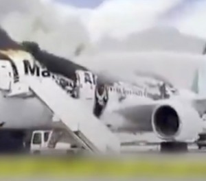 Zerstörter Flieger von Mahan Air: Insgesamt wurden im Krieg gemäß der Regierung in Teheran 100 zivile Flugzeuge getroffen.