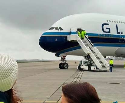 Am 4. Oktober kam der Airbus A380 von Global Airlines ...