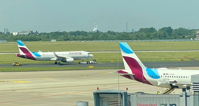 eurowings airbus a320 bugrad dus 01