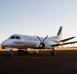 Eine Saab 340 von Rex Airlines: Die Regionalairline soll Flugzeuge nicht bezahlt haben.