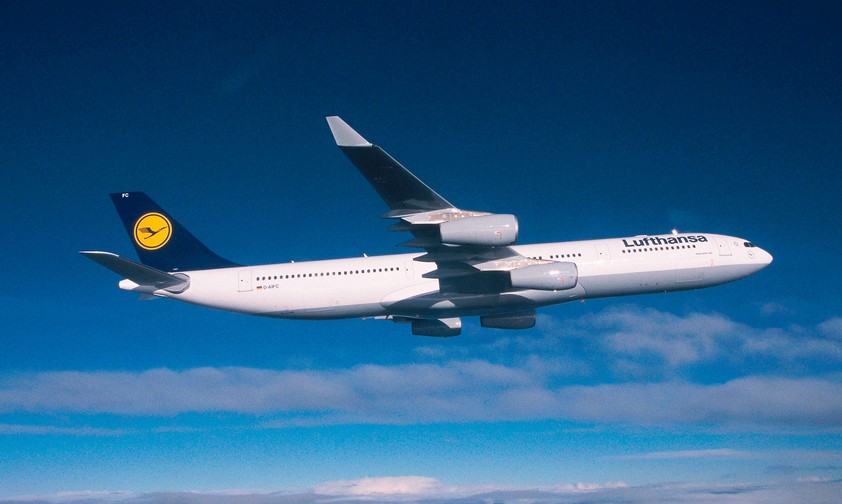 lufthansa airbus a340 300 d aifc