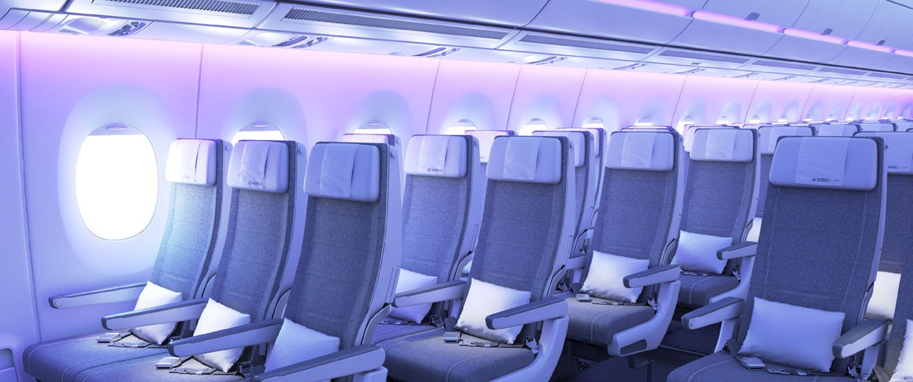 Cabin of an Airbus A350: Soon with new window technology.