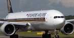 Boeing 777-300 ER von Singapore Airlines: Ein solches Flugzeug geriet in die schweren Turbulenzen.