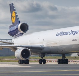 D-ALCI: Lufthansa Cargo hat sich von dieser McDonnell Douglas MD-11 getrennt.