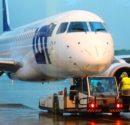 Lot aircraft: The leasing cost should be lower in the future.