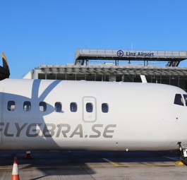 ATR von Braathens für Austrian am Flughafen Linz: bald ist es vorbei.