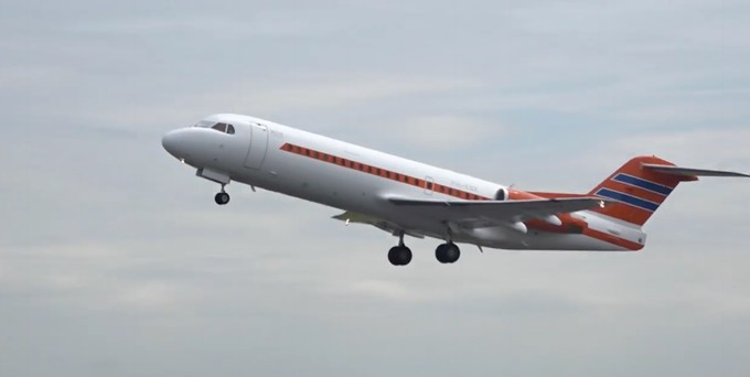 Fokker 70 mit der Kennung PH-KBX: Der Flieger war ab 1996 der Regierungsflieger der Niederlande. 