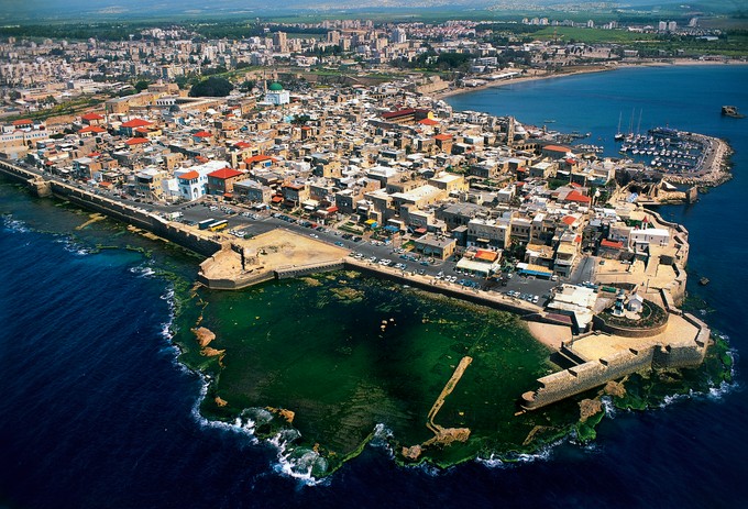 Blick auf die vibrierende Stadt Akko: Hier finden sich unzählige historische Schätze.