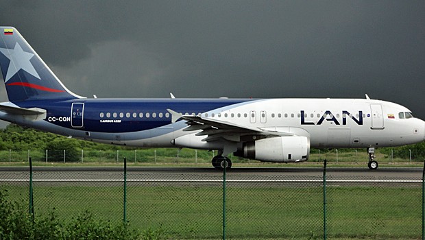 Airbus A320 von LAN Colombia: 22 nationale Destinationen.