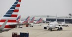 Flieger von American Airlines: Der Wintersturm setzte der Airline hart zu.