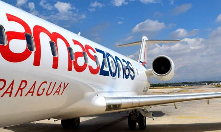 Bombardier CRJ200 von Amaszonas del Paraguay.