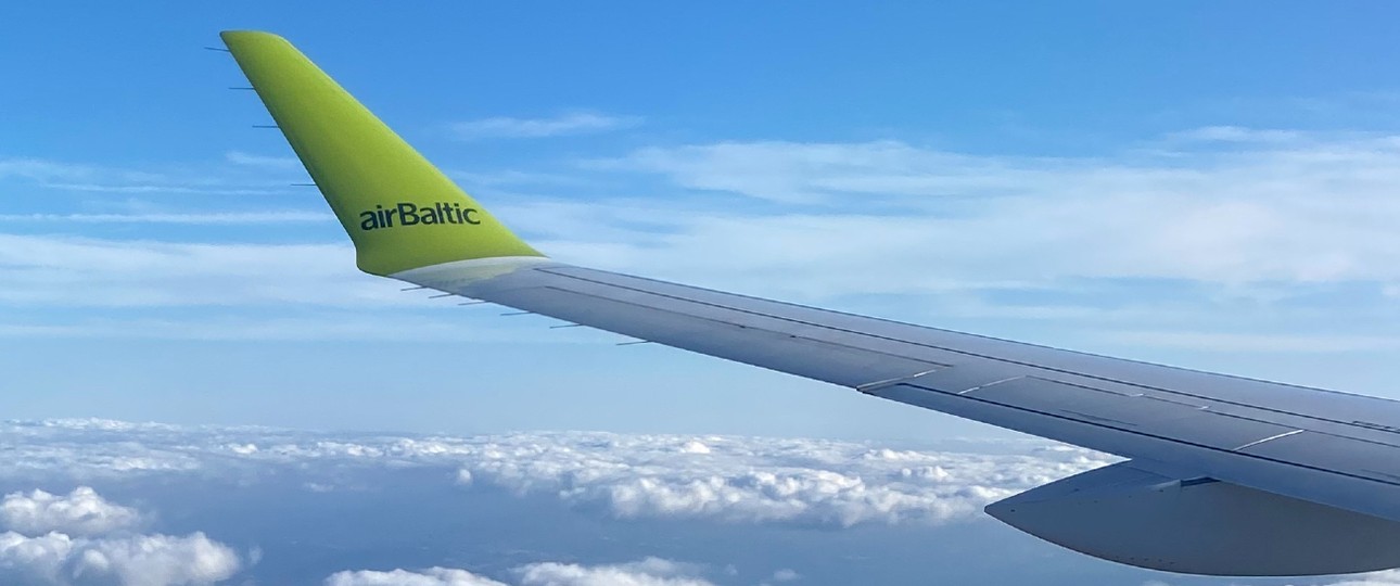 Blick aus einem Airbus A220-300 von Air Baltic: Im Winter auch für Swiss im Einsatz.