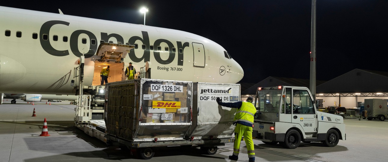 Umfunktionierung in der Covid-Pandemie: Condor flog mit vier Boeing 767 Fracht im Auftrag von DHL Express.