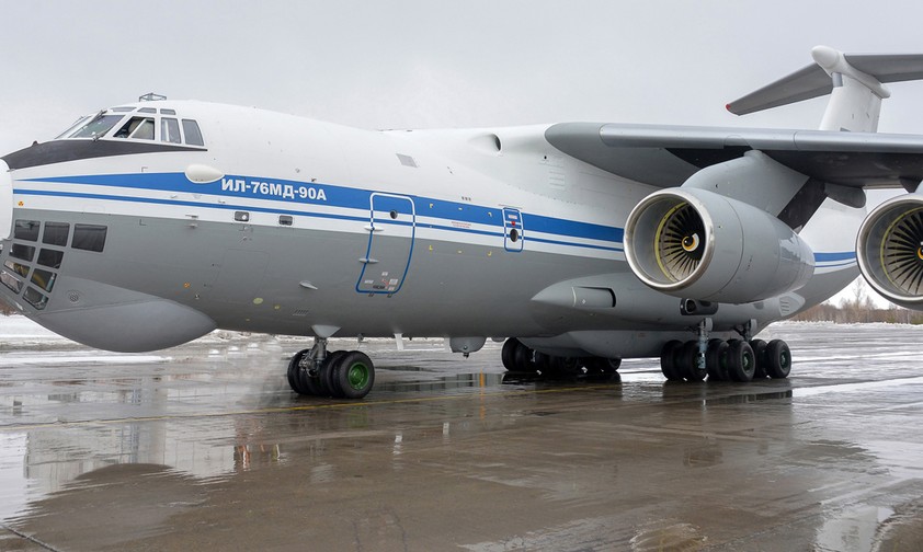 Ilyushin il-76 MD-90A: Zwischenfall bei einem Test.