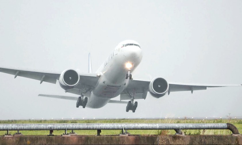 Landung einer Boeing 777 sorgt für Diskussionsstoff