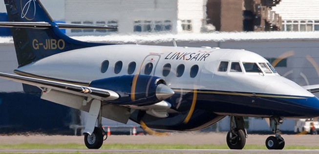 Flieger von Linksair: Die Airline will die Lizenz zurück.
