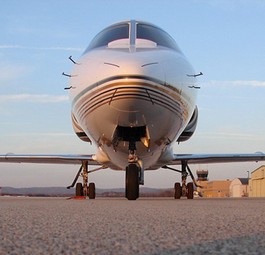 Learjet 60: Mit einer Maschine dieses Typs startet Lima Airlines.