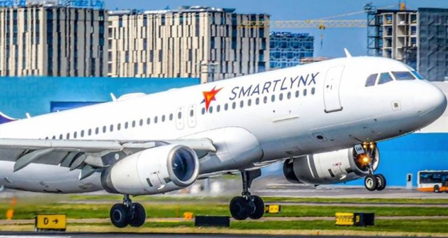 Flugzeug von Smart Lynx: Es gibt mehrere Ableger, der aus Lettland wurde verkauft.