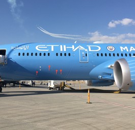 etihad airways manchester city