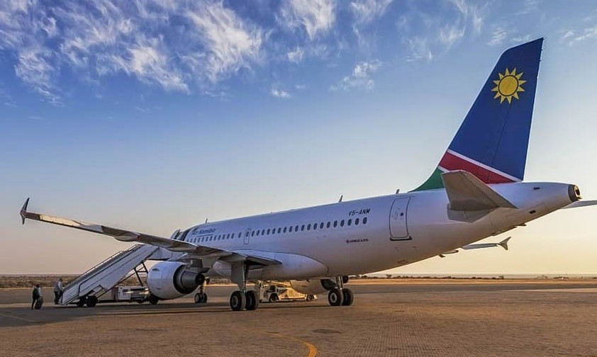 Mit Air Namibia traf es eine Traditionsairline. Die Regierung des Staates im südlichen Afrika gab die sofortige Schließung von Air Namibia bekannt. Jahrelang hatte die Fluglinie nur mit staatlicher Hilfe überlebt.