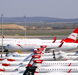 Geparkte Flugzeuge von Austrian Airlines: Mehr und mehr Flieger kehren zurück.