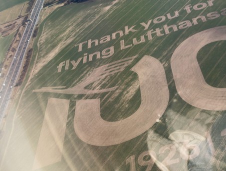 lufthansa 100 jahre feld ber 01