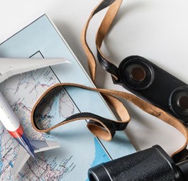 Werbemotiv von Azur Air: Die Planer der AIrline müssen aktuell kreativ sein.