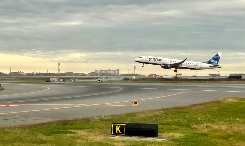 Embraer E190 von Jetblue in Boston: Heikler Zwischenfall.
