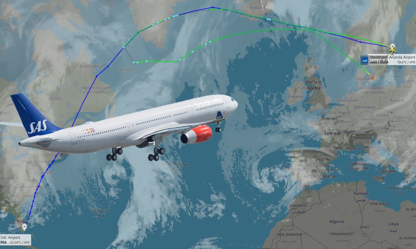 Airbus A330 von SAS: Die blaue Linie zeigt die geplante Route, die grüne Linie den realen Flugverlauf.