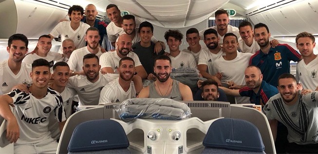 Die Mannschaft aus Südeuropa saß in der Business Class.