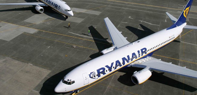 Flieger von Ryanair: Ab kommendem Winter auch in Schiphol zu sehen.