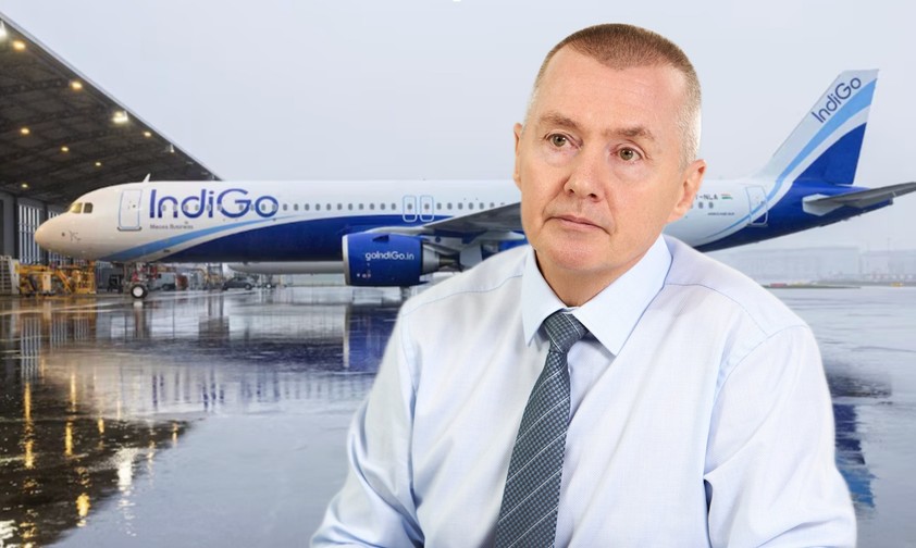 Willie Walsh vor einem Indigo-Jet (Montage): Der Ire übernimmt bei der indische Fluglinie. 