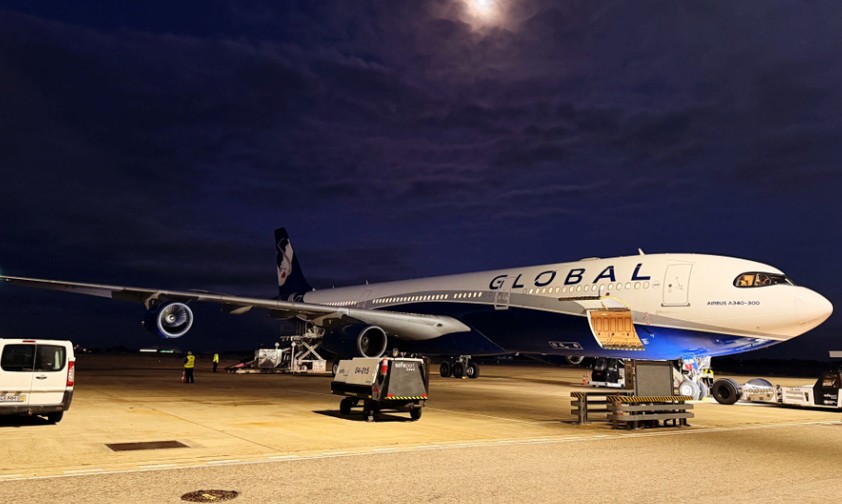 Airbus A340-300 in Global-Airlines-Livery: Wird das das zweite Flugzeug für Global Airlines?