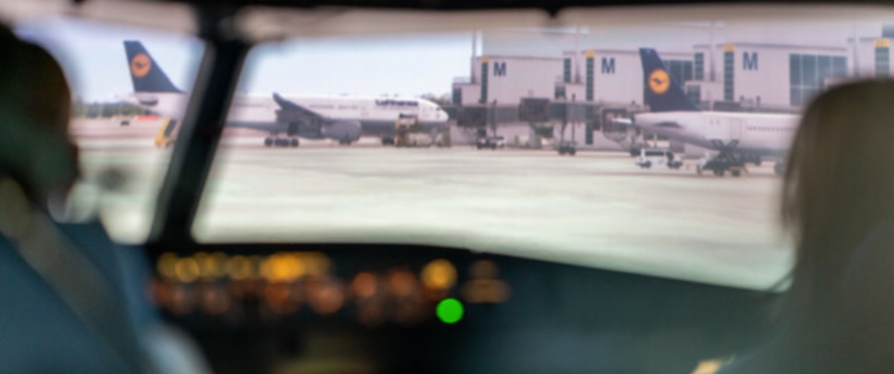 Cockpit-Crew von Lufthansa: Die Gewerkschaft VC will höhere Vergütungen und bessere Arbeitsbedingungen.