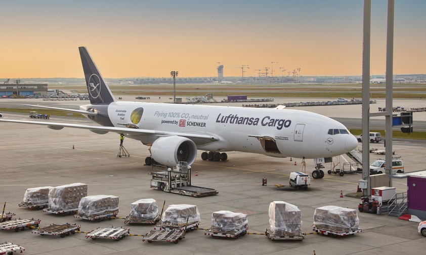 lufthansa cargo boeing 777f d alff
