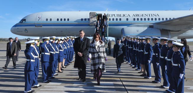 Ex-Präsidentin Cristina Elisabet Fernández de Kirchner vor der Tango 01.