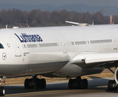 Airbus A340-600 von Lufthansa (Archivbild): Ein Fliegers dieses Typs musste nach Cali ausweichen.