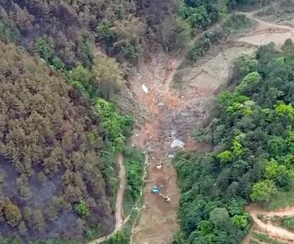 10 Kilometer vom Unfallort entfernt gefundenes Teil gibt Rätsel auf