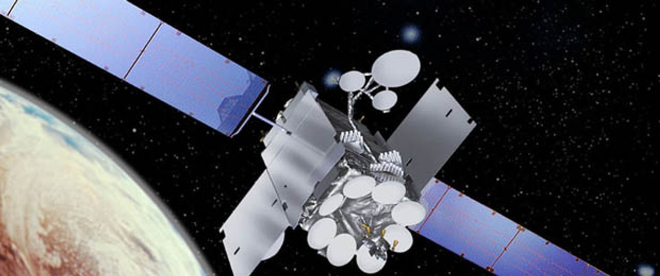 Alphasat: Satelliten von Inmarsat sollen die Daten der Jets aufnehmen.