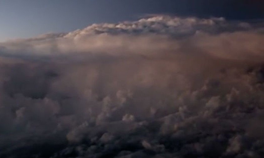 Wenn es unter einem blitzt und donnert