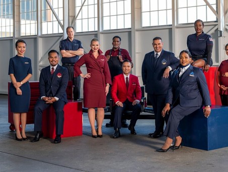 Delta Air Lines: Die Fluglinie kleidet ihr Personal neu ein.