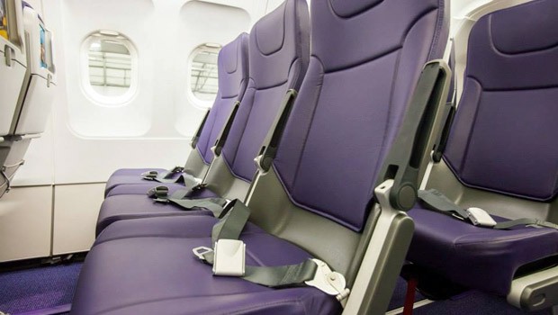 Die neuen Sitze von Monarch Airlines sind dünner und nicht mehr kippbar. So bieten sie mehr Beinfreiheit.