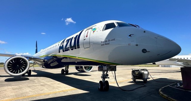 azul embraer e195 e2 ps adb