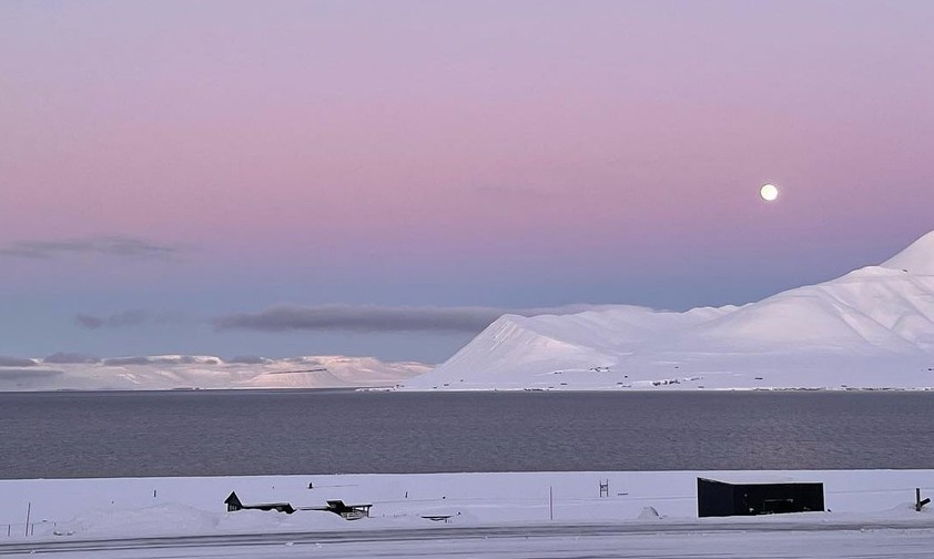 longyearbyen spitzberg svalbard